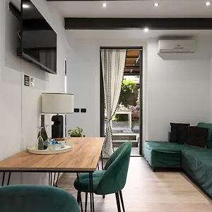 Nadia's Lovely - With Private Garden And Jacuzzi Firenze