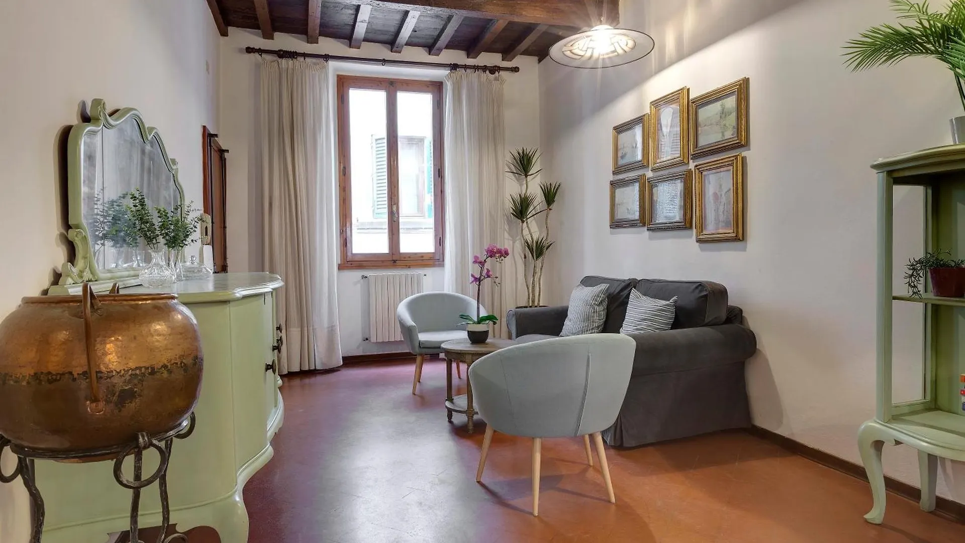 Pepi 51 Apartment Florence Italy